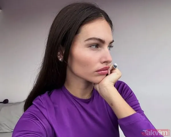 Profesyonel Başarı: 2015 yılından bu yana IMG Models ajansıyla çalışan Blondeau, Dolce & Gabbana, L'Oréal ve Versace gibi dünyaca ünlü markalar için modellik...