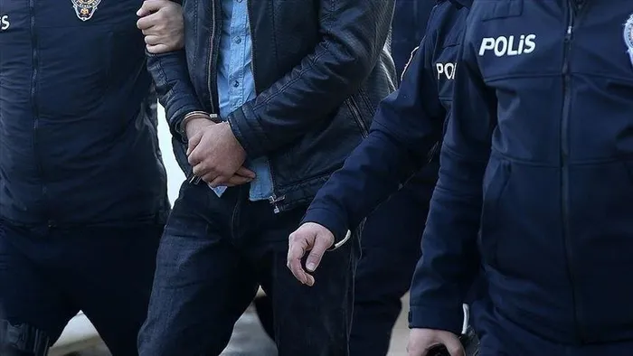 İstanbul merkezli 6 ilde hayali ihracat operasyonu: 21 şüpheliden 16’sı yakalandı! Devleti 200 milyon zarara uğrattılar-2