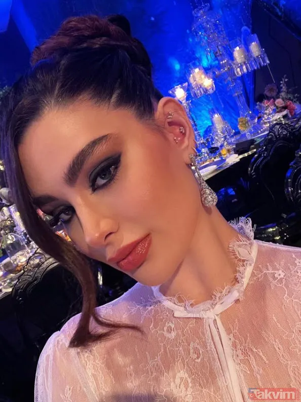 Hadise'yi çabuk unuttu! Mehmet Dinçerler esmer sevgilisiyle el ele! Eski eş Mehmet Dinçerler'in hızına yetişilmiyor - 9