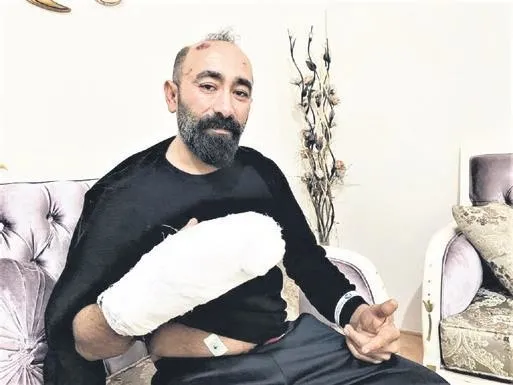 liseler-arasi-futbol-turnuvasinda-nazi-selami-ortaligi-karisti-1679099020449.jpeg Liseler arası futbol turnuvasında “Nazi” selamı ortalığı karıştı!-8