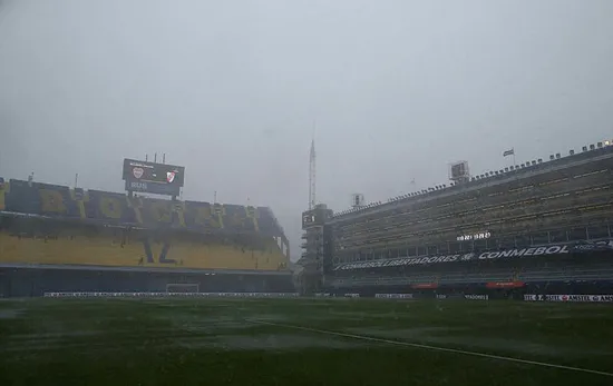 Boca Juniors - River Plate maçı ertelendi! Boca Juniors - River Plate Copa Libertadores final maçı ne zaman oynanacak?-1