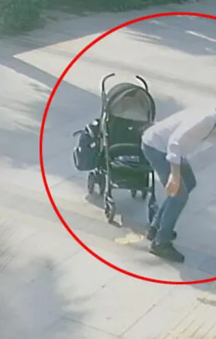 Bebek arabasından düşen çocuğuna şiddet uygulayan baba gözaltına alındı!