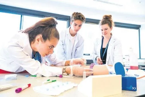 thy-yetistirilmek-uzere-ikinci-pilot-alacagini-duyurdu-1665003127697.jpeg THY yetiştirilmek üzere ikinci pilot alacağını duyurdu!-4