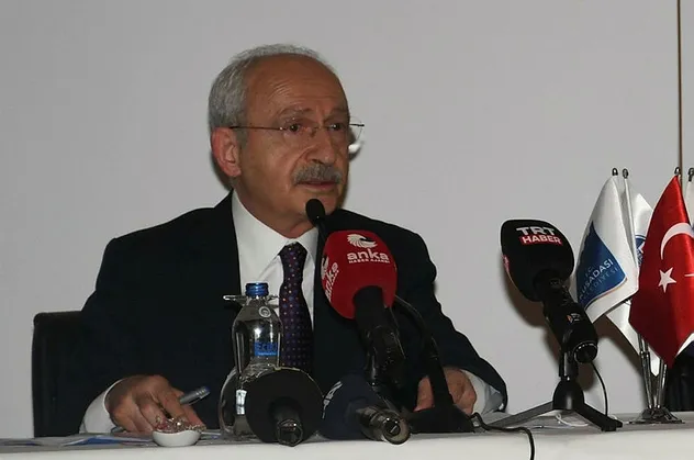 Sabah gazetesi yazarı Engin Ardıç: Ankette CHP'ye yüzde 24.8, ama Kılıçdaroğlu'na yüzde 6.5 oy çıktı!