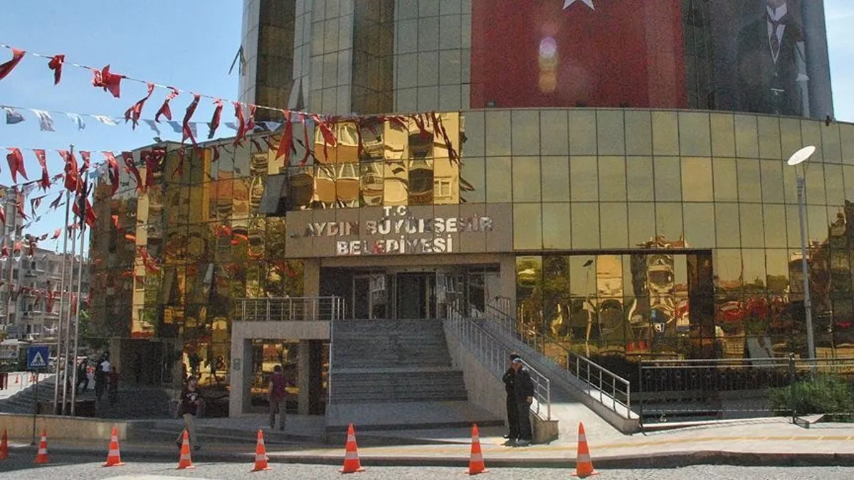 Fondaş medyanın itfaiye yalanı çöktü: Aydın Büyükşehir belgeleri paylaştı