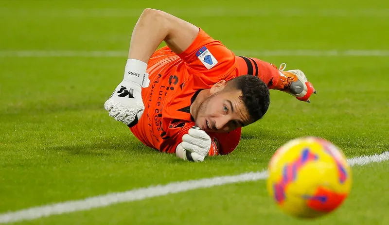 Fenerbahçe ve Galatasaray'dan 1 numara savaşı! İtalyanlar duyurdu - 13