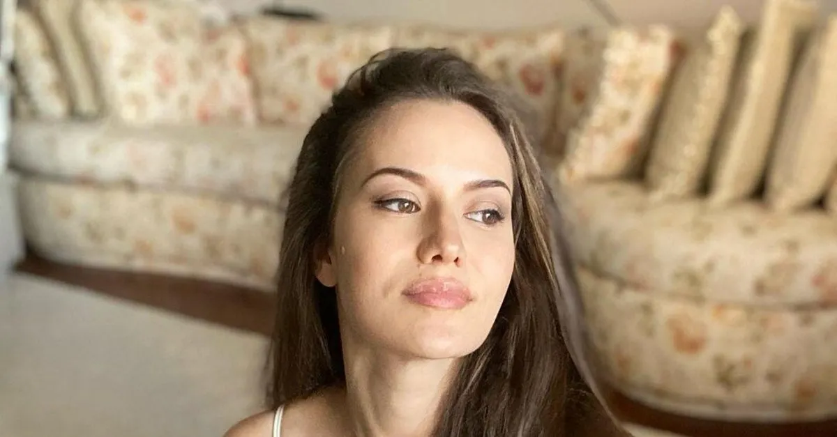 eskisinden de fit olan fahriye evcen in