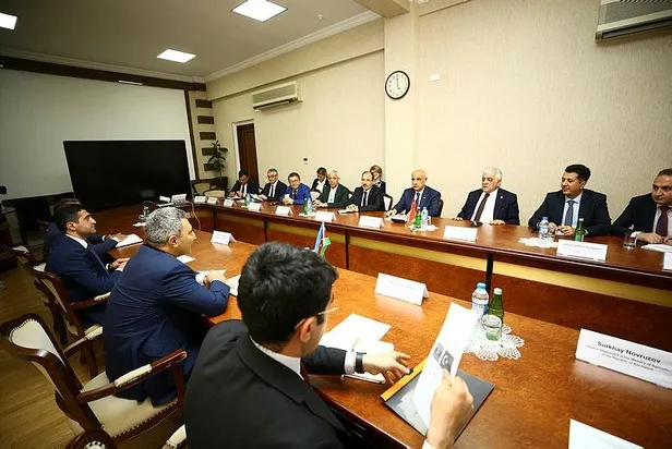 tarim-ve-orman-bakani-vahit-kirisci-azerbaycanli-mevkidasi-kerimovla-gorustu-1652884807849.jpeg Tarım ve Orman Bakanı Vahit Kirişci, Azerbaycanlı mevkidaşı Kerimov'la görüştü-1