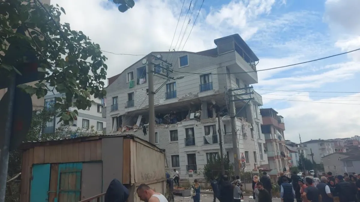 Gebze'de patlama! 1 ölü, 7 yaralı