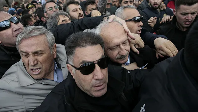 Son dakika... Kemal Kılıçdaroğlu'na saldırıyla ilgili şehit ailesinden ilk açıklama