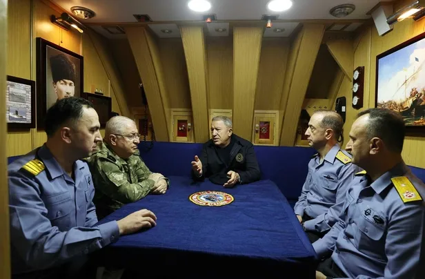 Milli denizaltıların 'sürpriz' unsuru ezber bozacak! Bakan Akar'dan flaş Ukrayna açıklaması-7