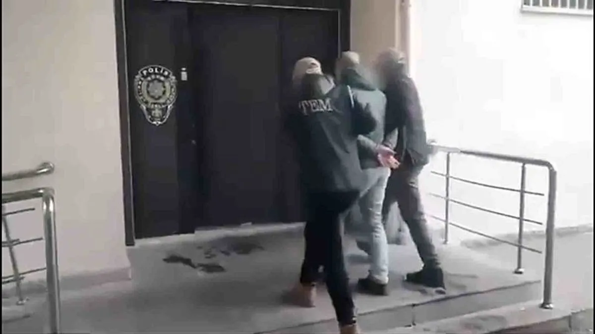 39 ilde FETÖ'ye operasyon: 103'ü yakalandı!
