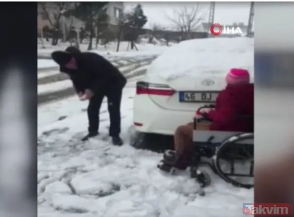 Hava soğuk yürekler sıcak! Kahramanmaraş'ta bir baba engelli kızıyla kartopu oynadı - 9