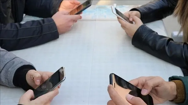 9.500 TL şartı netleşti! Vergisiz cep telefonu ve bilgisayar indirimi! Resmi Gazete'de yayımlandı! Öğrenciye indirimli cep telefonu nasıl alınır?-5