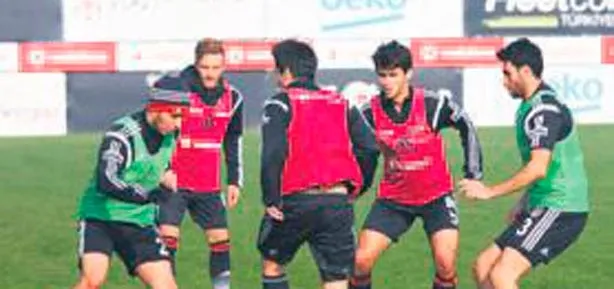 Necip Uysal’dan kötü haber!