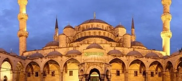İstanbul Müftüsü açıkladı: Camilerin statüsü değişiyor