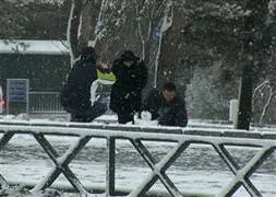 Okullar 2 gün tatil