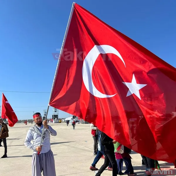 BÜYÜK FİLİSTİN MİTİNGİ! 7'den 70'e milyonlarca vatandaş Atatürk Havalimanı'na akın etti! - 4