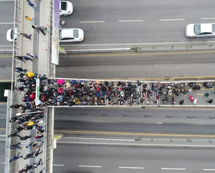 Yine Altunizade yine kuyruk! Havadan böyle görüntülendi
