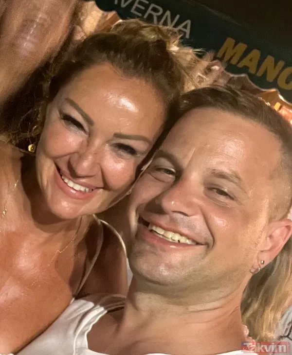 16 yıl önce evlenmişlerdi! Pınar Altuğ aşka geldi! “İyi ki sormuşsun” Kızının babası Yağmur Atacan ile romantik paylaşım... - 7