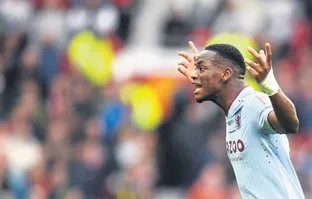Fenerbahçe, Al Nassr’ın gözden çıkardığı Jhon Duran için resmi harekete geçiyor