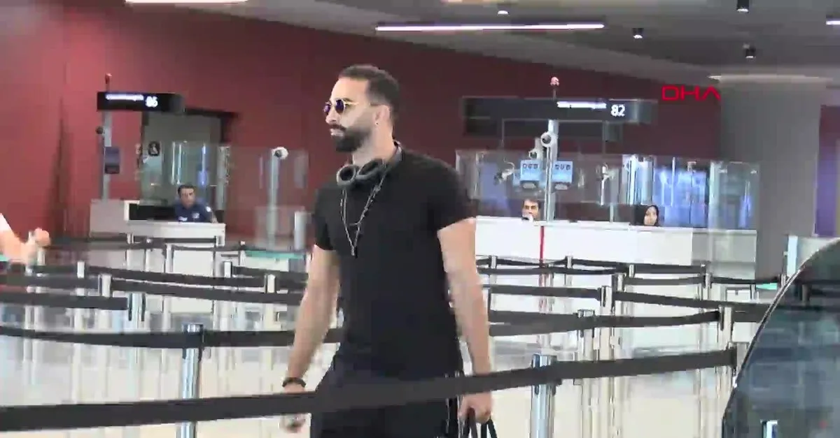 Son Dakika Fenerbahce Transfer Haberi Fenerbahce Den Adil Rami Aciklamasi Istanbul A Geliyor Takvim