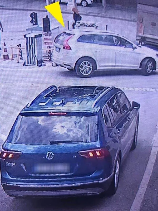 chpli-atilla-sertelin-padisah-provokasyonu-elinde-patladi-goz-gore-gore-yalan-soyledi-1654798421763.jpeg CHP'li Atilla Sertel'in 'Padişah' provokasyonu elinde patladı! Göz göre göre yalan söyledi...-2