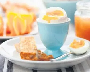 Enerjisi düşene pekmez-yumurta