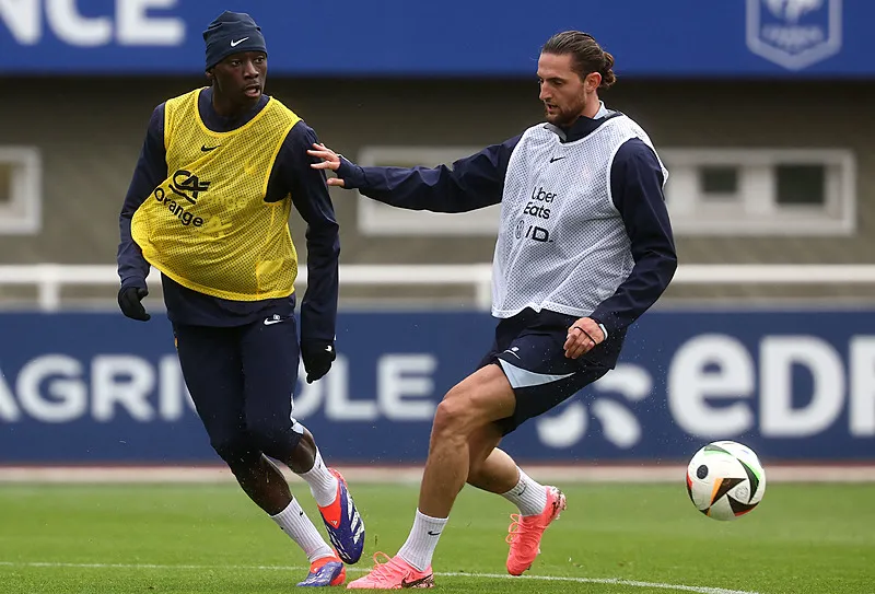 Galatasaray'dan Fenerbahçe'ye Jose Mourinho misillemesi! Dev transfer çalımı geliyor - 21