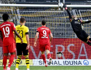 Borussia Dortmund - Bayern Münih maçına o an damgasını vurdu! Yere tükürünce...