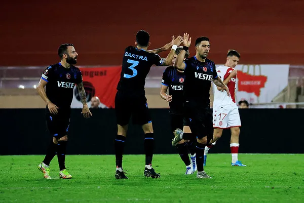 Son dakika: Trabzonspor'da savunma S.O.S veriyor!-6
