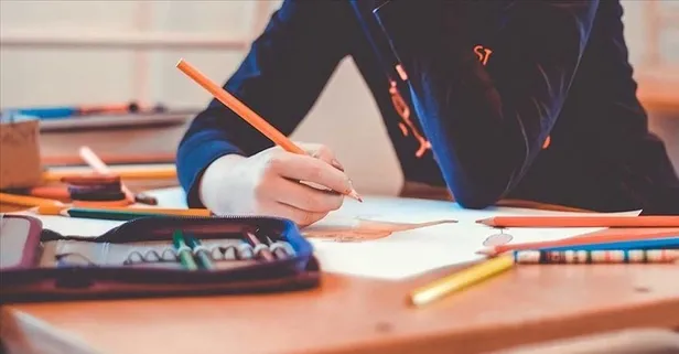 KKTC'de ara tatil koronavirüs nedeniyle 30 gün erkene çekildi