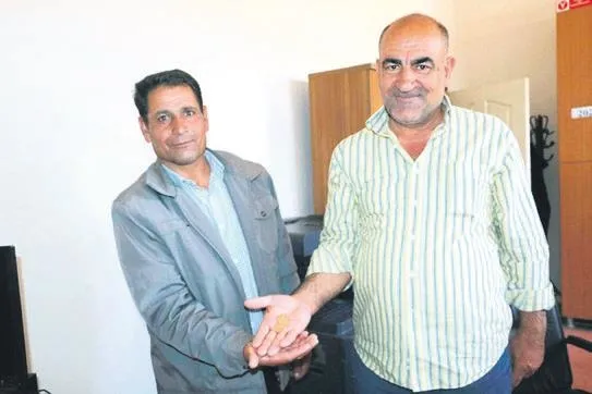 sosyal-medyadan-tanisip-sevgili-olan-kadinin-hayati-karardi-sevgilisine-tam-465-bin-lirasini-kaptirdi-1655503414106.jpeg Sosyal medyadan tanışıp sevgili olan kadının hayatı karardı! Sevgilisine tam 465 bin lirasını kaptırdı-2