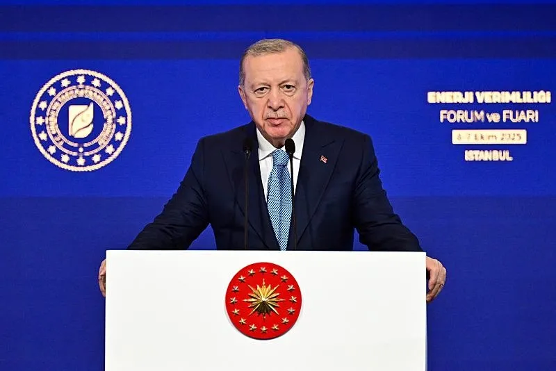 Başkan Recep Tayyip Erdoğan, İstanbul Kongre Merkezi'nde gerçekleştirilen 11. Enerji Verimliliği Forum ve Fuarı'na katılarak konuşma yaptı. (AA)