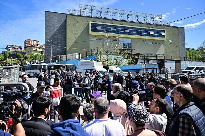 Gaziosmanpaşa'da AK Parti'den seçim sonuçlarına itiraz: Oy sayım tamamlandı-2