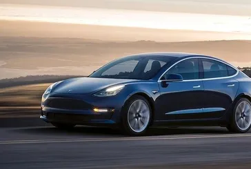 Tesla ilk kez Audi’yi geçti
