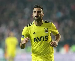 27 milyonluk hayal kırıklığı! Deniz Türüç Fenerbahçede beklenen performansı sergileyemedi