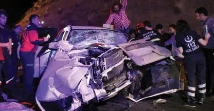 Bolu'da feci kaza! 3'ü ağır 8 yaralı