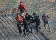 Bakan Çavuşoğlundan Yunan mevkidaşına mülteci sorusu: Bu haberi gördün mü?