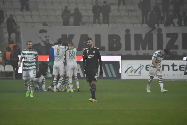 besiktas-dokuluyor-tarihin-en-kotu-performansi-1640684814091.jpg Beşiktaş dökülüyor! Tarihin en kötü performansı-6
