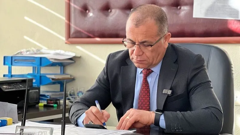 Adana Saimbeyli Belediye Başkanı Mahmut Dal