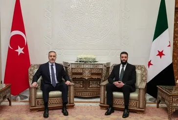 Bakan Fidan ve Ahmed eş-Şera'dan Suriye'de yeni dönem mesajı: "PKK/YPG'ye yer yok"