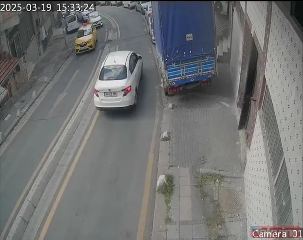 Yokuş aşağı facia! Kağıthane'de kontrolden çıkan otomobil dehşet saçtı: Bacağı kopan talihsiz kadın hastanede can verdi - 9