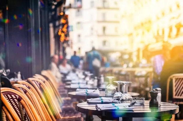 Hafta içi restoranlar açık mı? Restoranlar kapandı mı, evlere servis var mı?