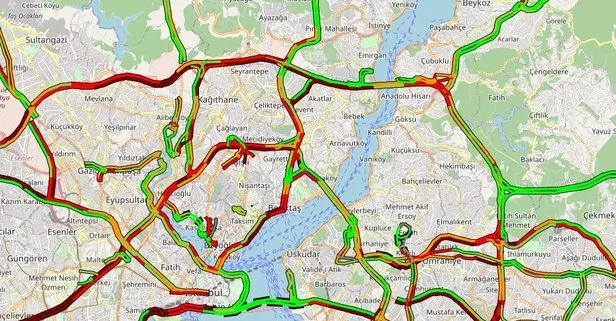 İstanbul’da kısıtlamaya saatler kala trafik yoğunluğu yüzde 76’ya çıktı | YOL DURUMU