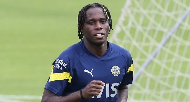 Fenerbahçe'de 3 isim için şok! 'Kadromda istemiyorum' - 16