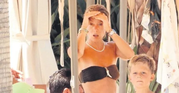 Şaşkın Bade! Oyuncu Bade İşçil Bodrum’da objektiflere takıldı