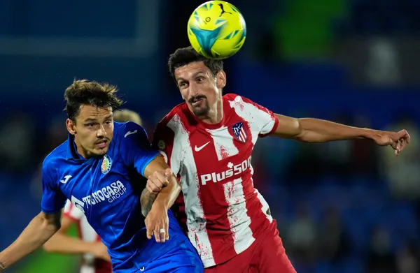 getafede-enes-unal-ayin-futbolcusu-secildi-1639518297738.jpg Getafe'de Enes Ünal ayın futbolcusu seçildi-3