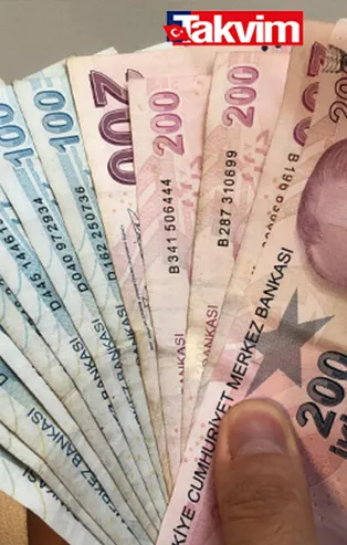 Gözler oradaydı! Yapılan değişiklik vatandaşı mutlu etti! PTT'den 1700 TL'ye varan ödemenizi anında alabilirsiniz!