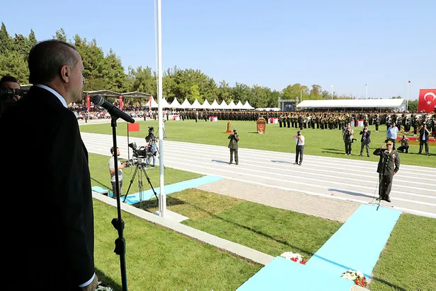 Başkan Erdoğan Balıkesir'de Astsubay Mezuniyet Töreninde konuştu-1